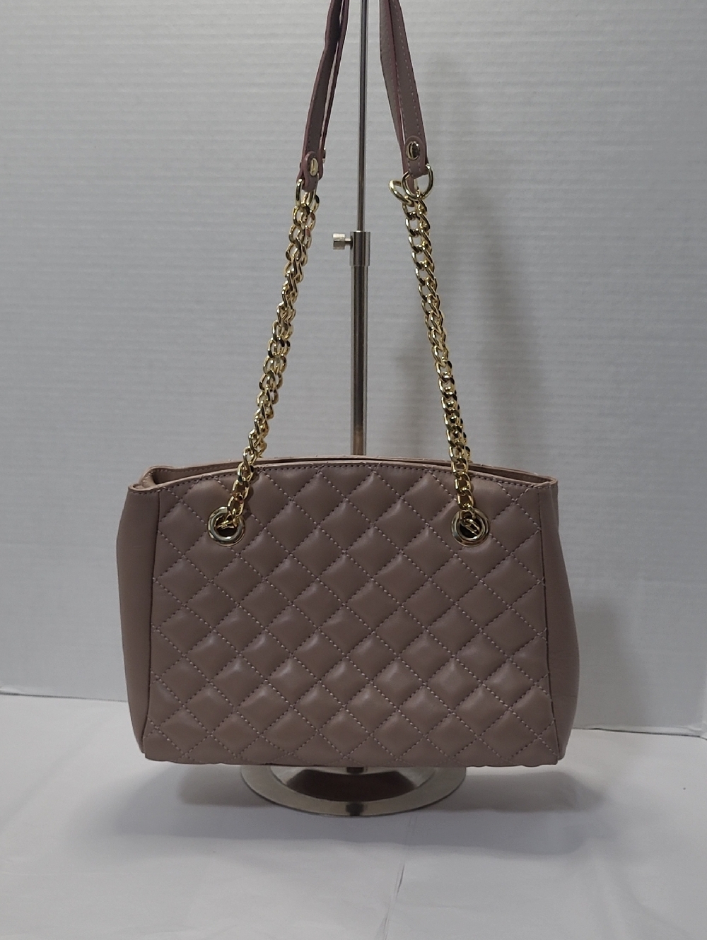 Anna Paola Quilted Shoulder Tote with Gold Chain Straps -Beige Mauve